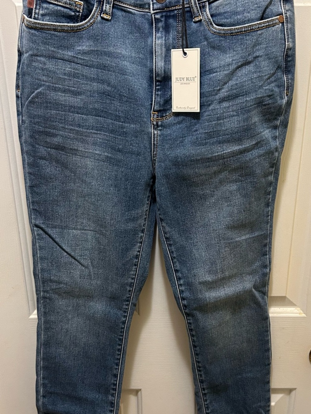 Judy Blue Women's Skinny Jeans - Medium Wash Blue